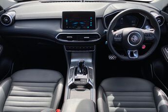 MG MOTOR UK HS, , hi-res