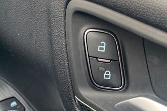 FORD KUGA, , hi-res