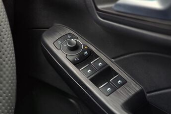 FORD KUGA, , hi-res
