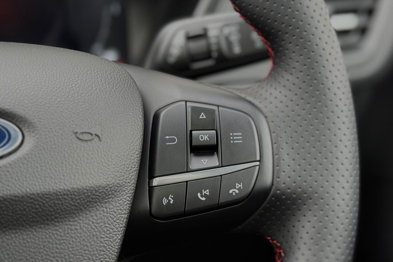 FORD KUGA, , hi-res