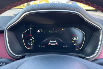 MG MOTOR UK HS, , hi-res