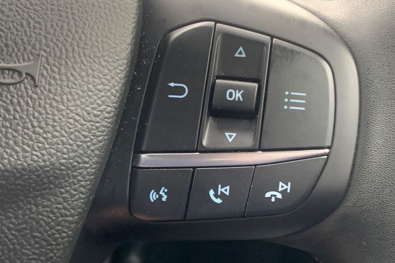 FORD FOCUS, , hi-res