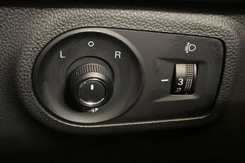 MG MOTOR UK ZS, , hi-res