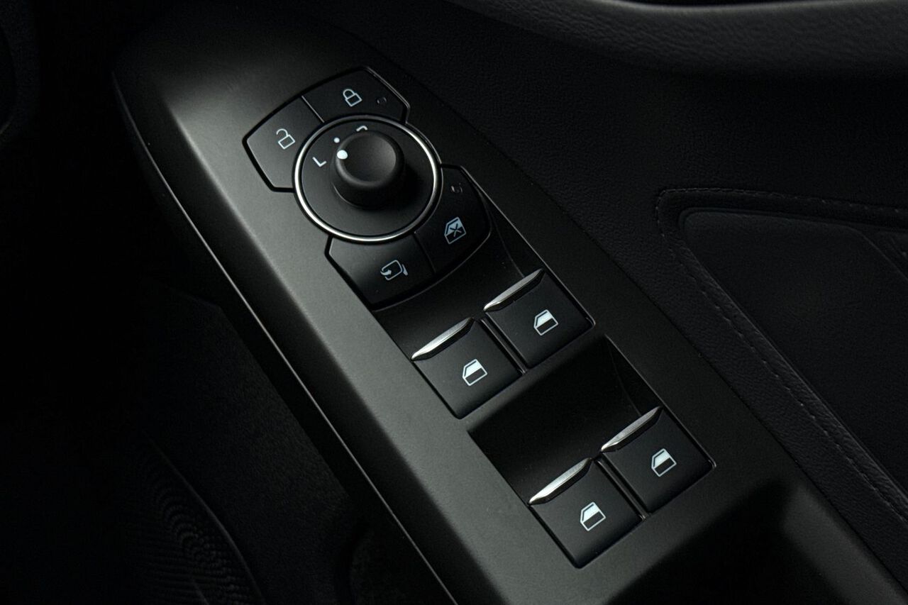 FORD FOCUS, , hi-res