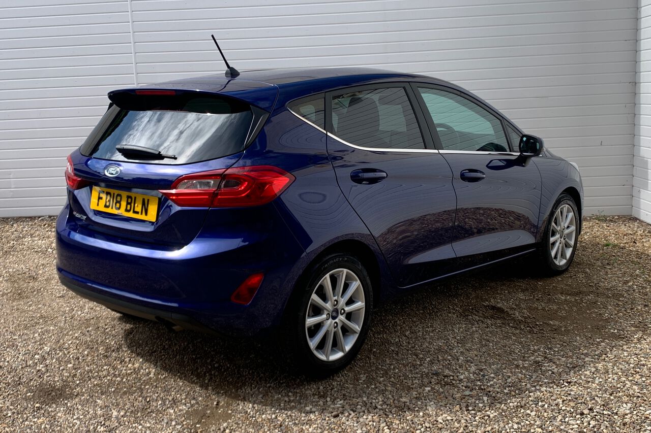 FORD FIESTA, , hi-res