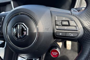 MG MOTOR UK HS, , hi-res