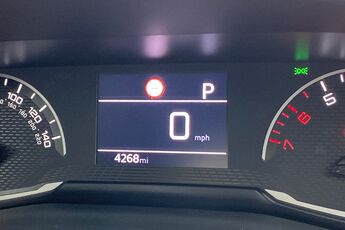 PEUGEOT 208, , hi-res