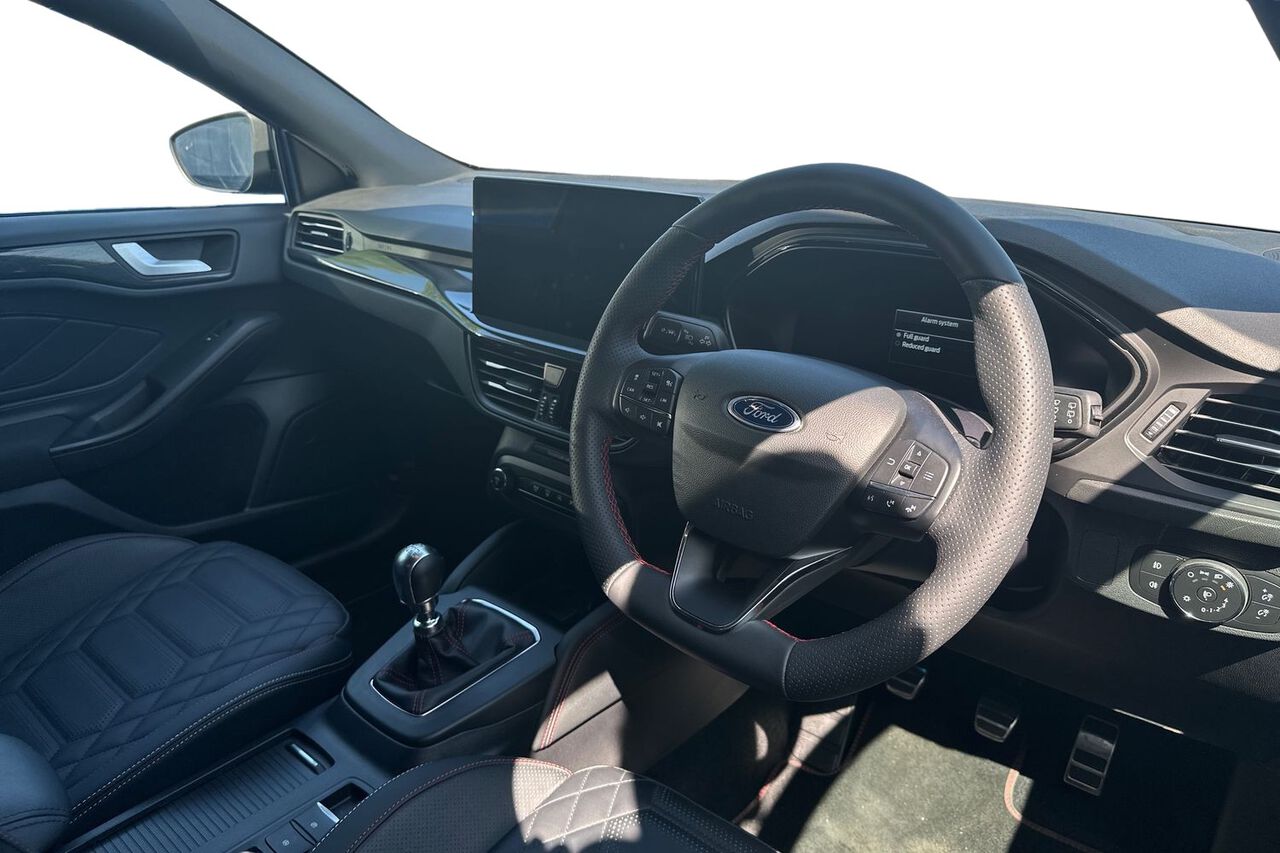 FORD FOCUS, , hi-res