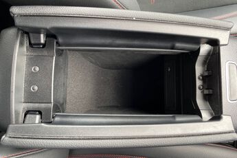 MERCEDES-BENZ GLA, , hi-res