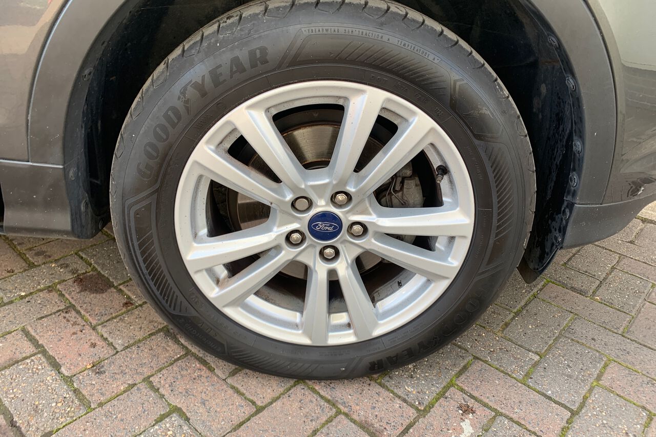 FORD KUGA, , hi-res