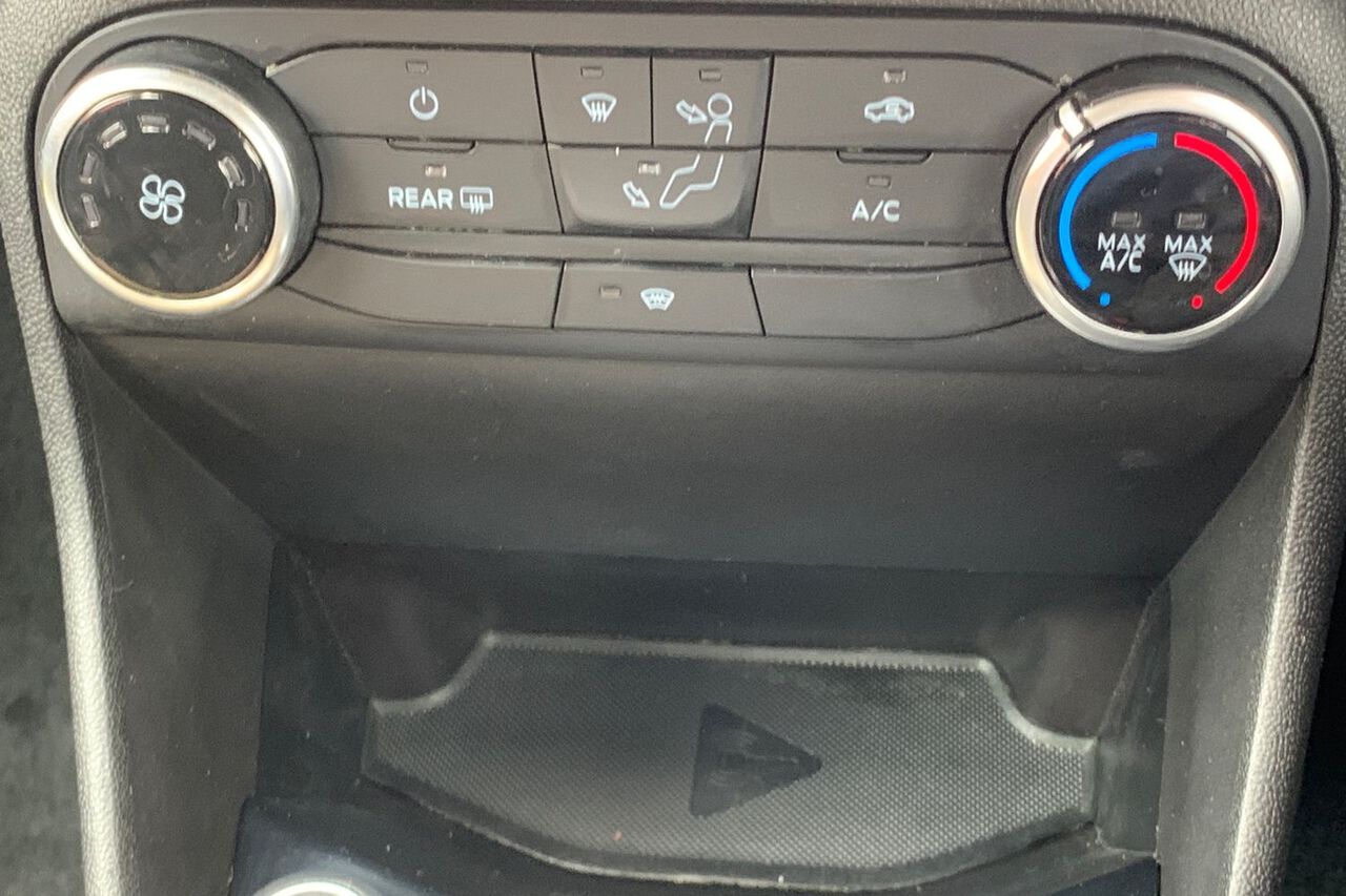 FORD FIESTA, , hi-res