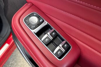 MG MOTOR UK HS, , hi-res