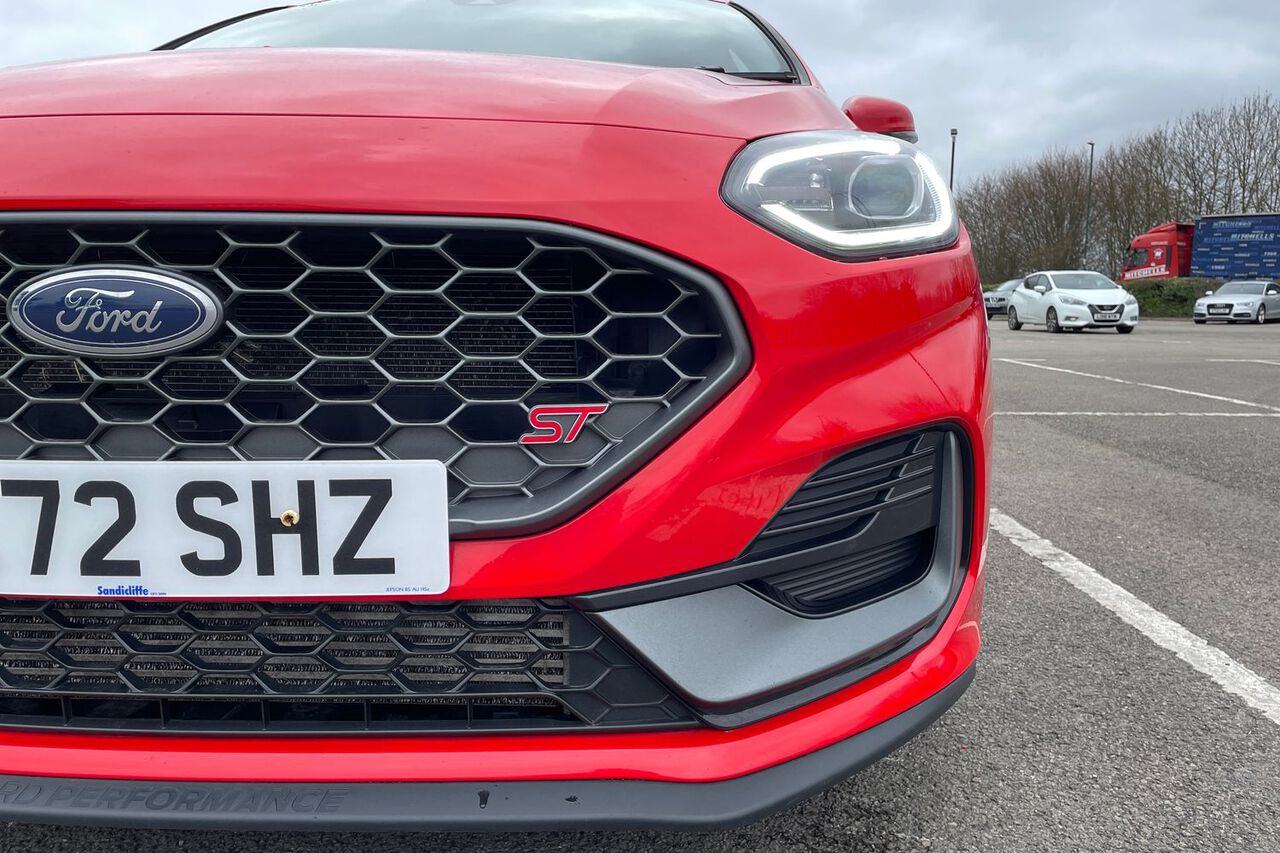 FORD FIESTA, , hi-res