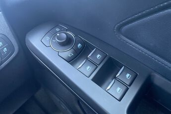 FORD FOCUS, , hi-res