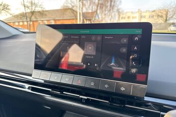MG MOTOR UK MG4, , hi-res