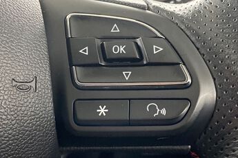 MG MOTOR UK HS, , hi-res
