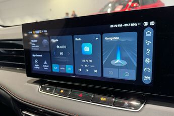 MG MOTOR UK HS, , hi-res