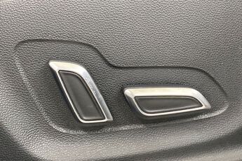 MG MOTOR UK HS, , hi-res