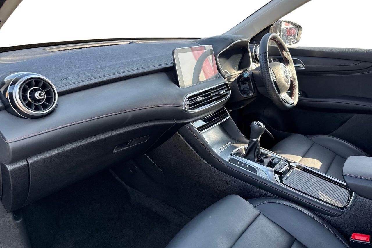 MG MOTOR UK HS, , hi-res