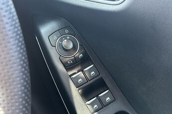 FORD PUMA, , hi-res