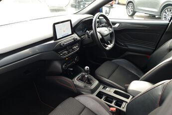 FORD FOCUS, , hi-res