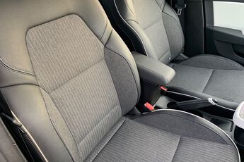 RENAULT CLIO, , hi-res