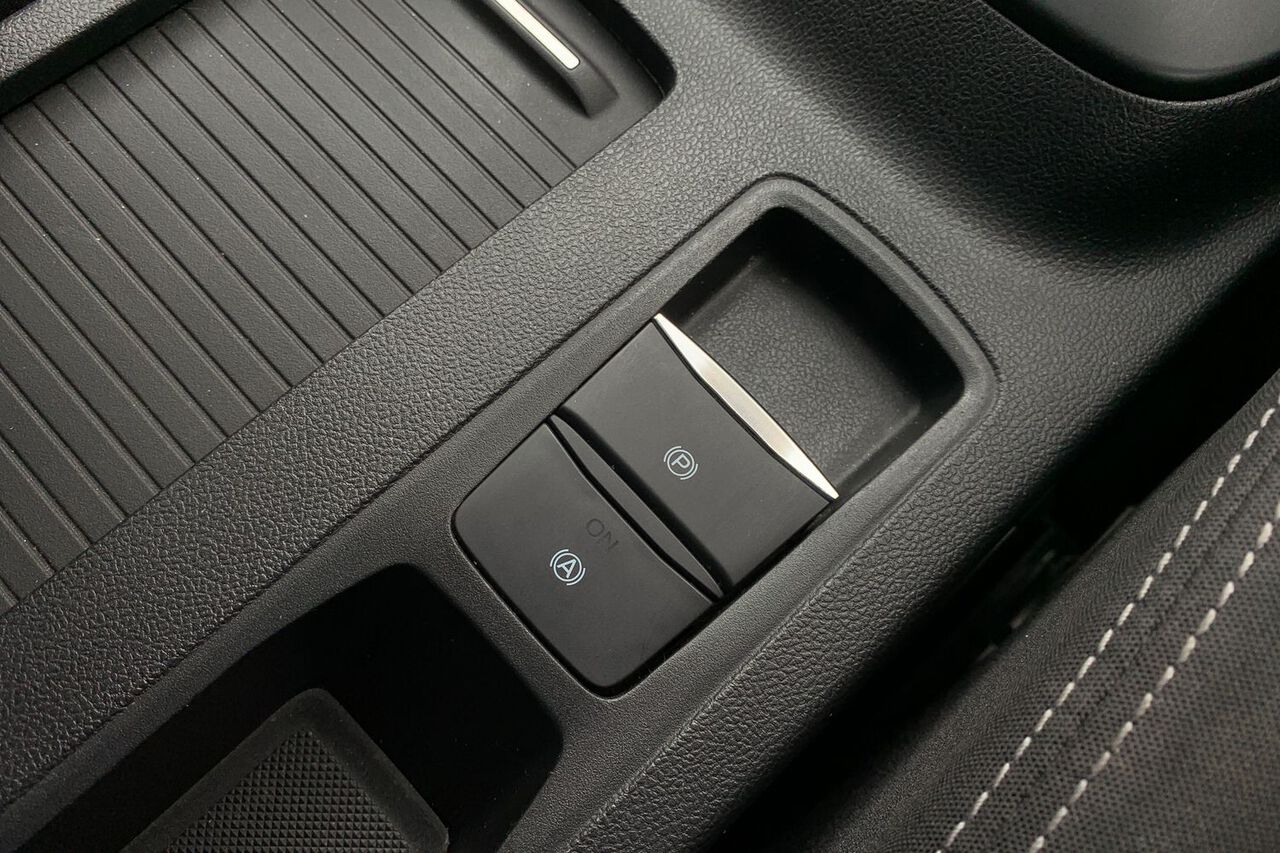 FORD FOCUS, , hi-res