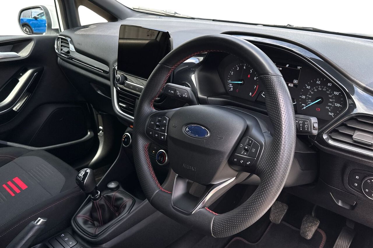FORD FIESTA, , hi-res
