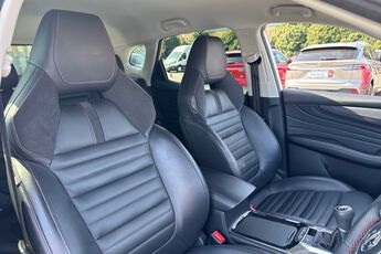 MG MOTOR UK HS, , hi-res