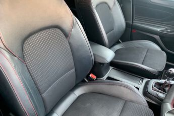 FORD FOCUS, , hi-res