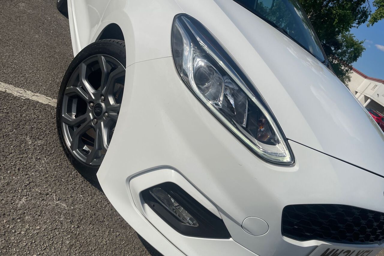 FORD FIESTA, , hi-res