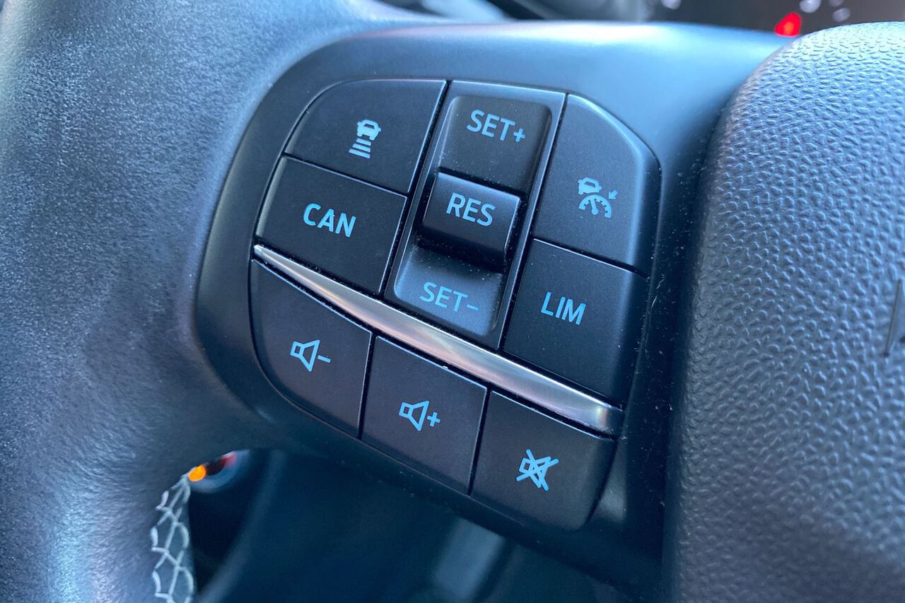 FORD FIESTA, , hi-res