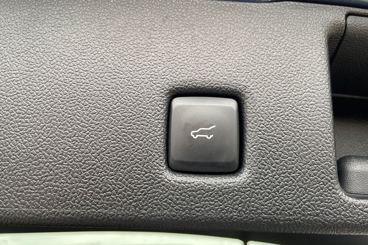 FORD KUGA, , hi-res