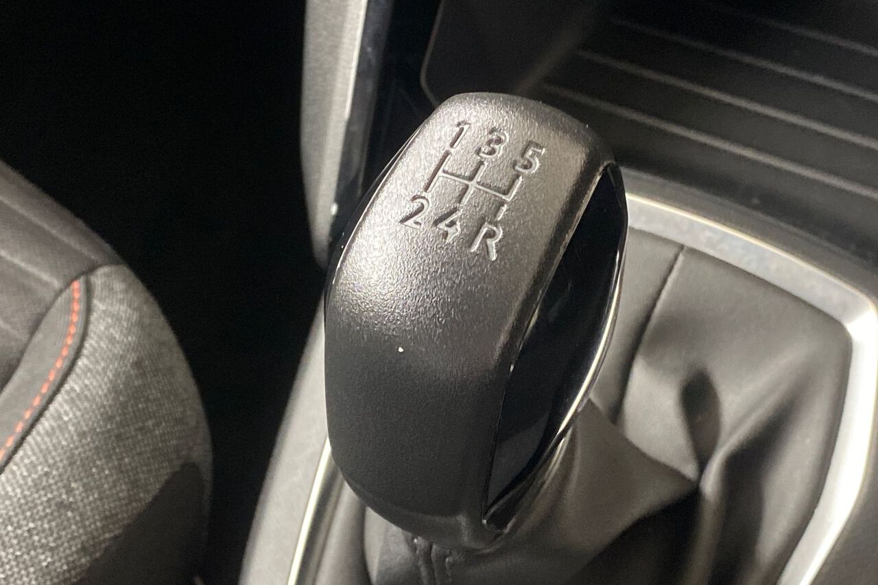PEUGEOT 208, , hi-res