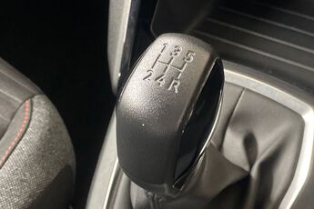 PEUGEOT 208, , hi-res