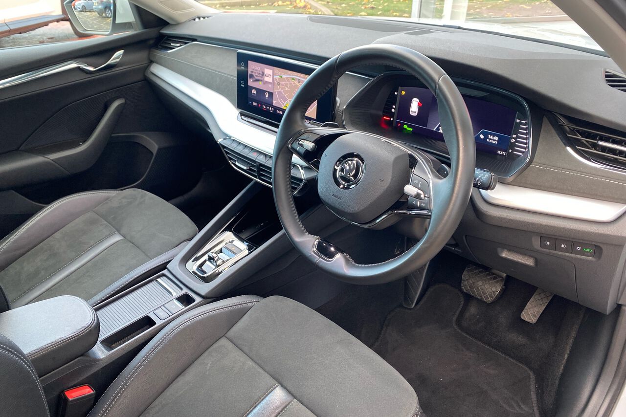 SKODA OCTAVIA, , hi-res