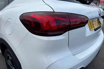 MG MOTOR UK HS, , hi-res