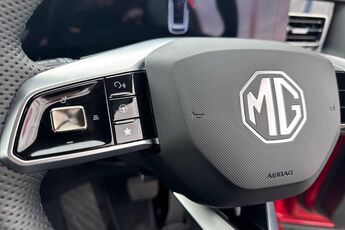 MG MOTOR UK HS, , hi-res
