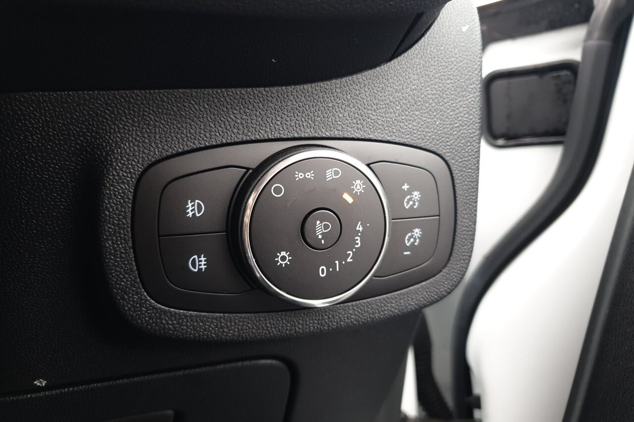 FORD FIESTA, , hi-res