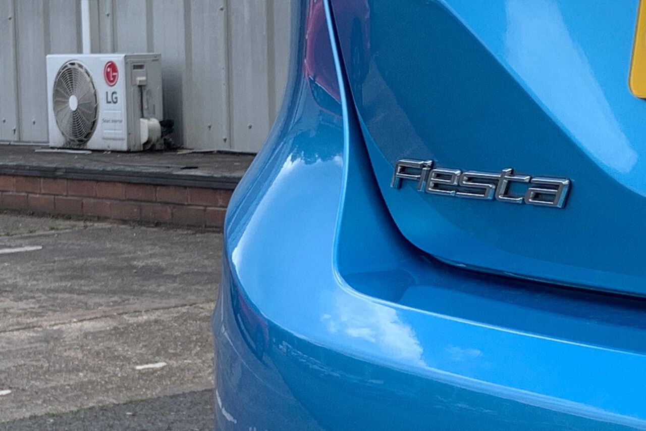 FORD FIESTA, , hi-res