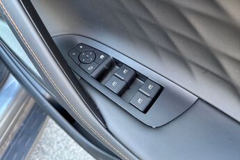MG MOTOR UK HS, , hi-res