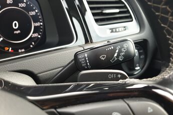 VOLKSWAGEN GOLF, , hi-res