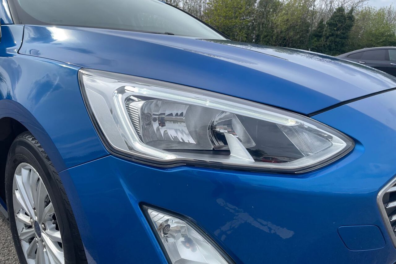 FORD FOCUS, , hi-res