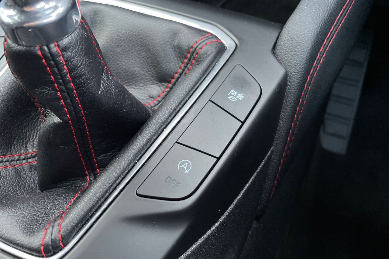 FORD KUGA, , hi-res