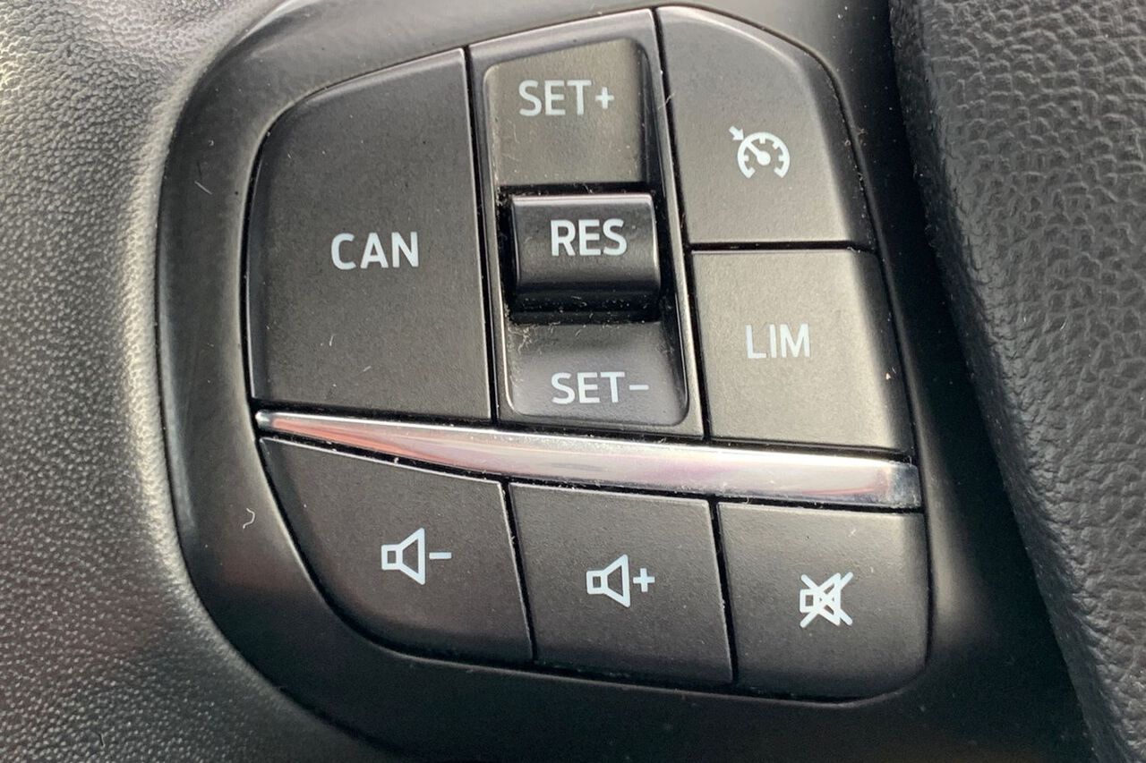 FORD FOCUS, , hi-res