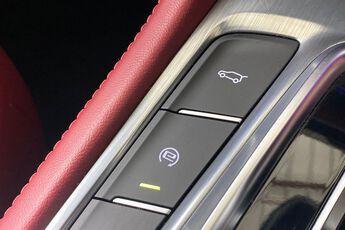 MG MOTOR UK HS, , hi-res