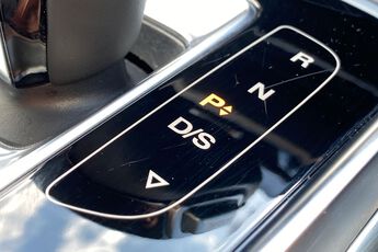 MG MOTOR UK HS, , hi-res