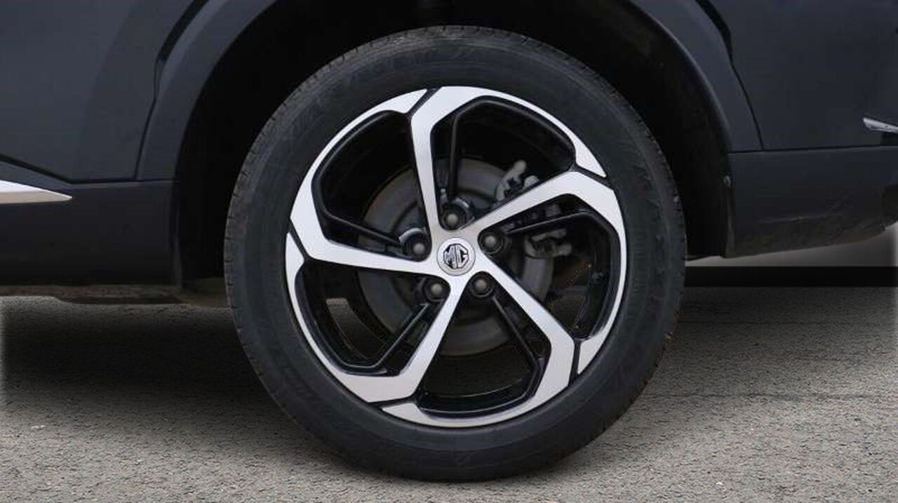 MG MOTOR UK HS, , hi-res