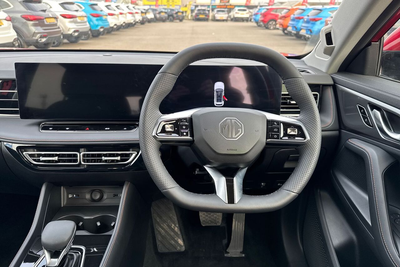 MG MOTOR UK HS, , hi-res