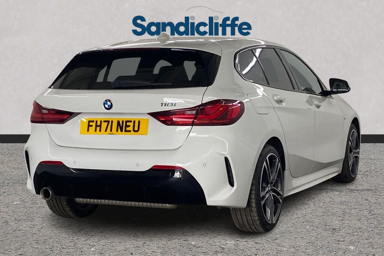BMW 1 SERIES, , hi-res